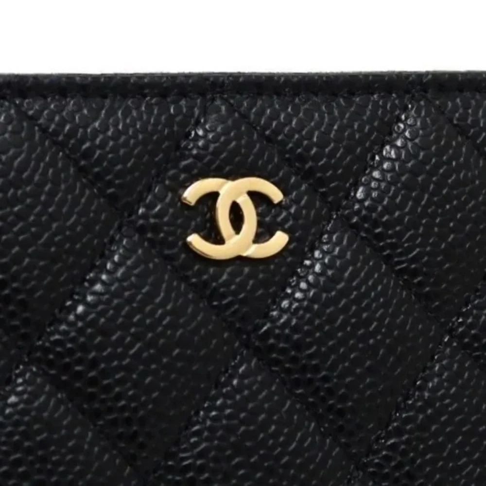 CHANEL Continental Caviar Zipped Wallet Noir - Picture 9 of 13